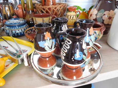 Smalt, keramika, prútené,mlynčeky,,