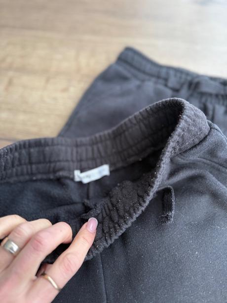 Šortky 134, sinsay,134