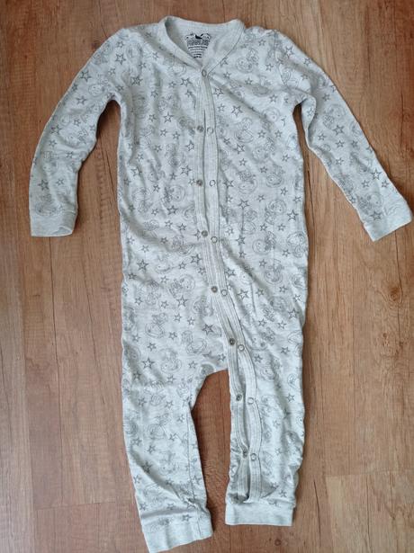 Overal na spanie, sinsay,92