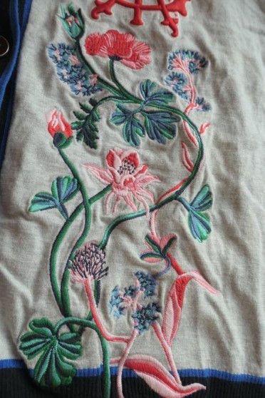 Gant luxusna vysivana krasna, kvalitna vesta l/xl, gant,l