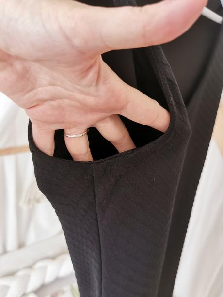 Malé čierne - puzdrové šaty, gate,m