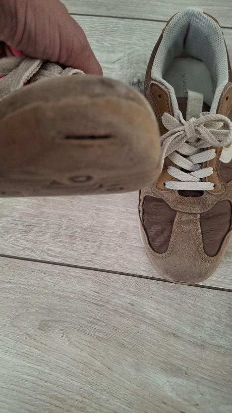 Tenisky reserved velkost 37, reserved,37