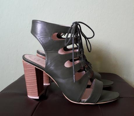 Super sandálky na šnurovanie, 39