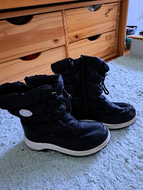 Dievčenské snehule, 34