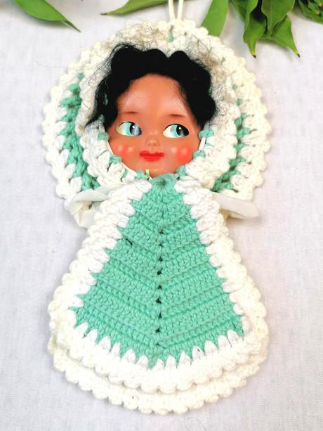 Háčkovaná bábika, 