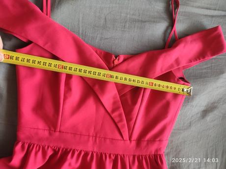 Červené dlhé spoločenské šaty, s