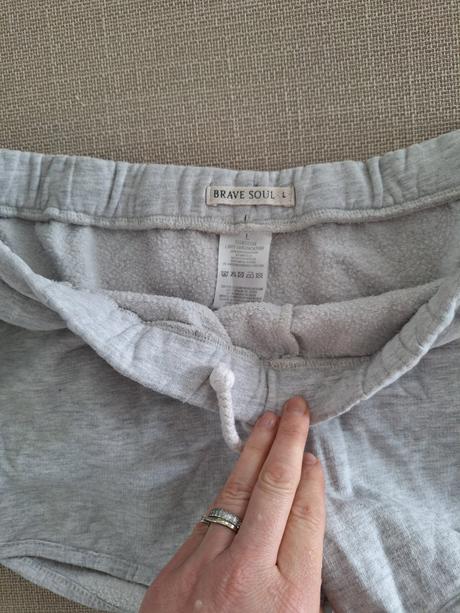 Šortky brave soul, l