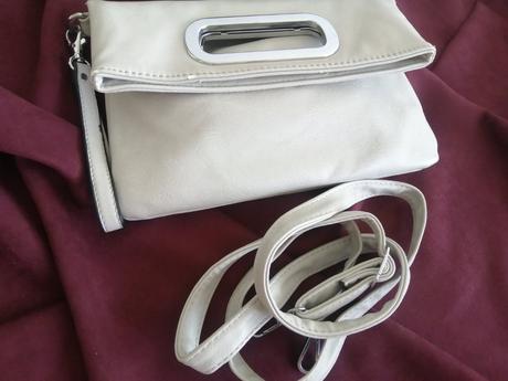 Kabelka do ruky, 