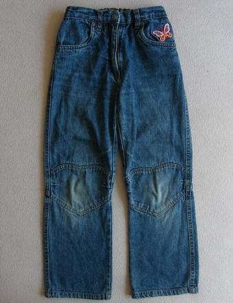 Rifle s motylikmi, topolino,122