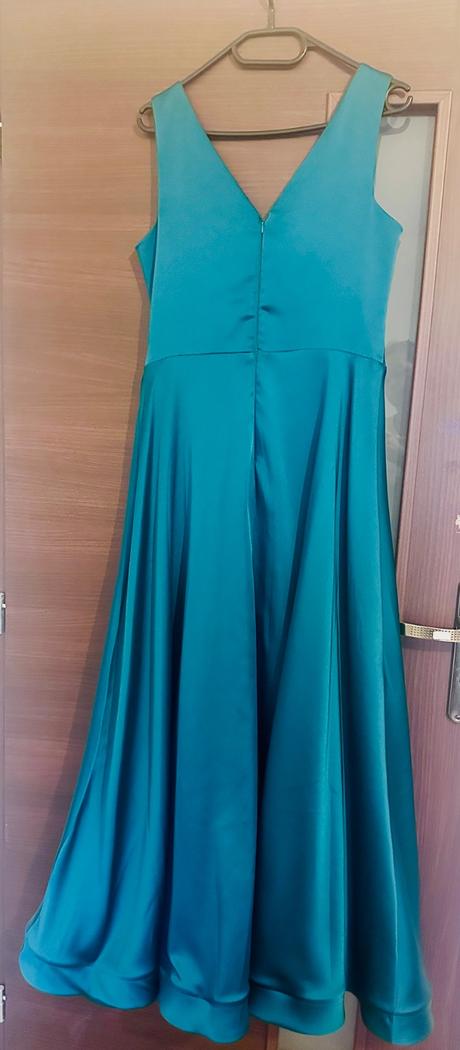 Spoločenské šaty na výšku cca 160-162cm, 42
