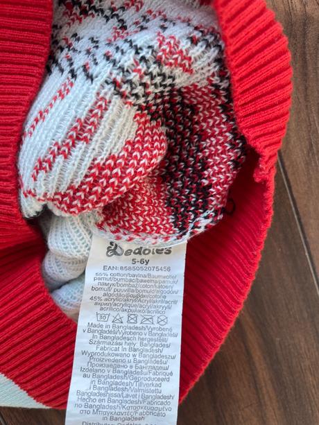 Sveter 4-5 rokov dedoles, 104