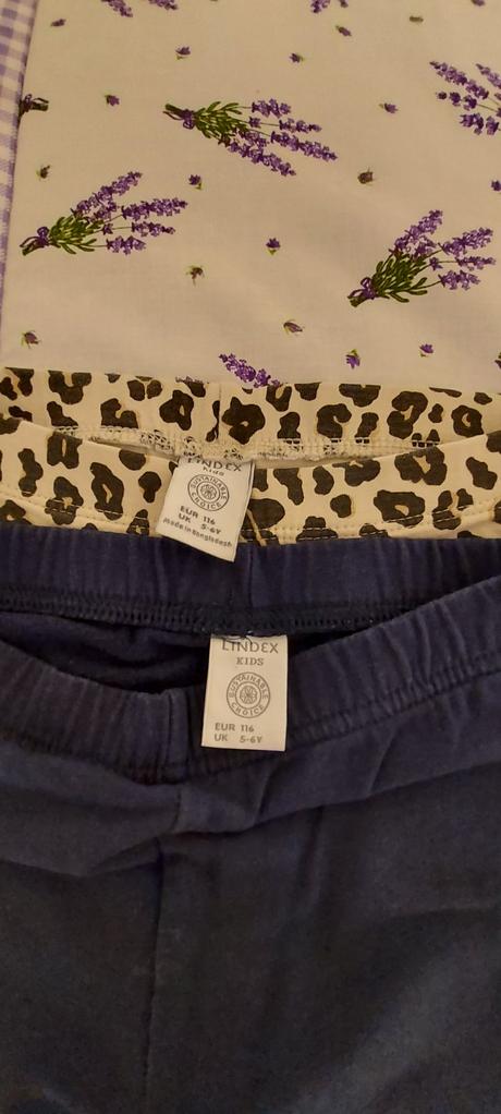 Mix oblečenia, 104–116