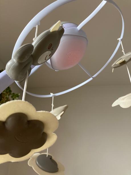 Hudobný kolotoč s projekciou 3v1, 