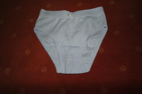 Dievčenské tielko a nohavičky, 122