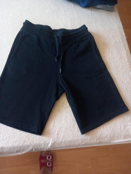 Predám krátke nohavice, h&m,140
