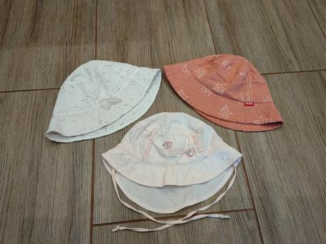Klobúčiky, čiapky na leto, rada,98