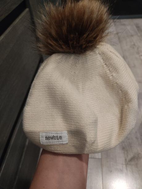 Newbie baretka, newbie,48