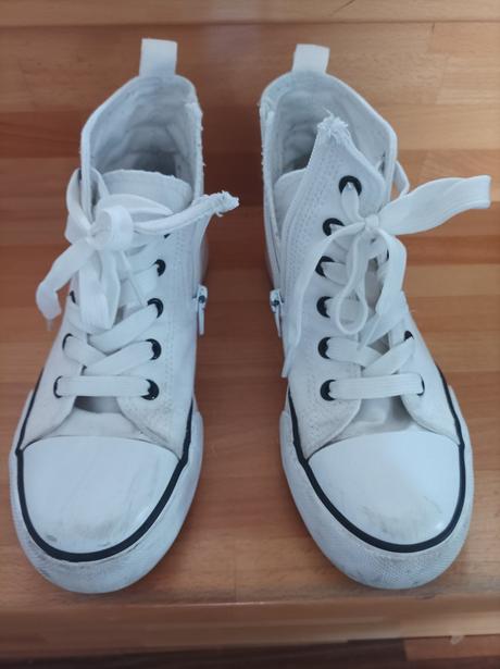 Tenisky, reserved,35