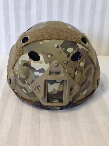 Taktická airsoftová maskáčová prilba multicam l/xl,