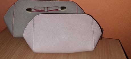 3 púzdra kozmetické, 