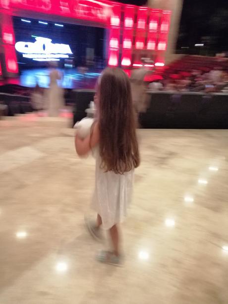 Letné strieborné šatocky, veľkosť 116 na 5 rokov, 116