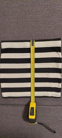 Krátka sukňa v.128, 128