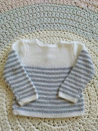 Handmade svetr jako nový, 74