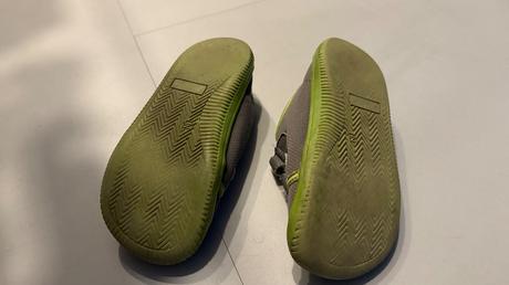 Poltopánky + tenisky veľkosť 29, protetika,29