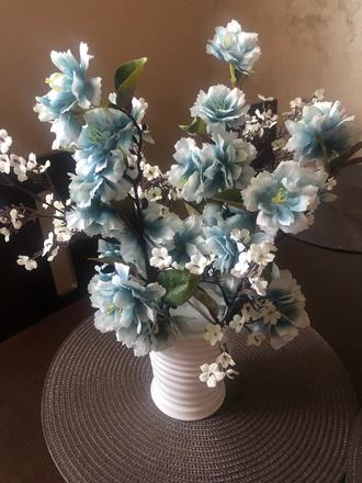 Umela kytica + umela vaza,