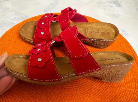 Pohodlné šlapky na klinovom podpätku, 38