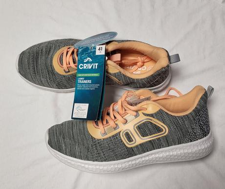 Dámske športové tenisky, 41