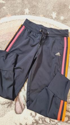 B3501 tepláky, adidas,116