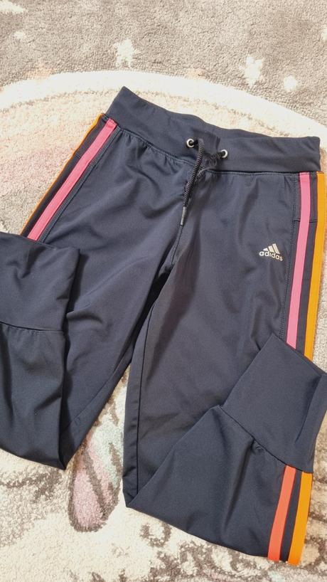 B3501 tepláky, adidas,116