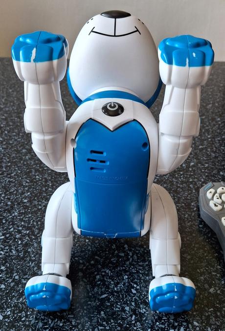 Robo max-šteniatko,