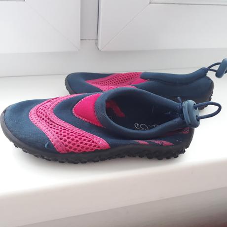 Topánky do vody, 25