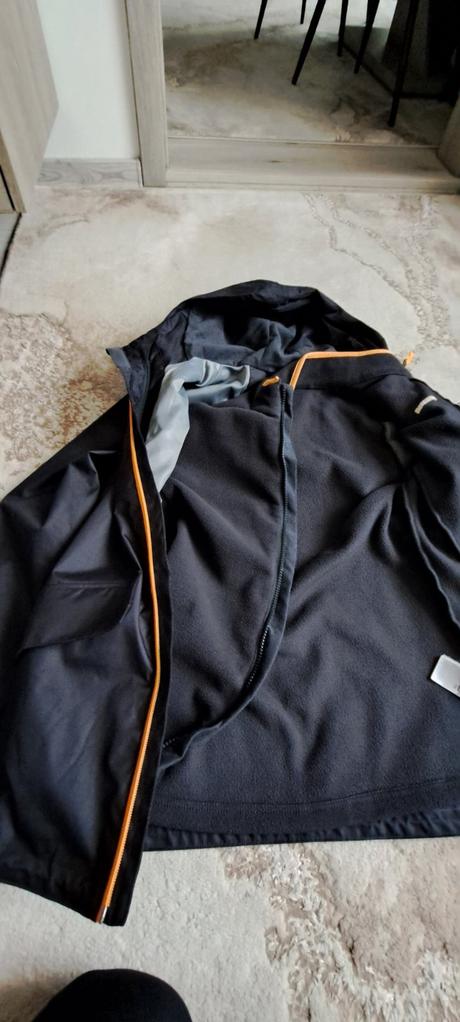 Zimna bunda 2v 1, decathlon,158