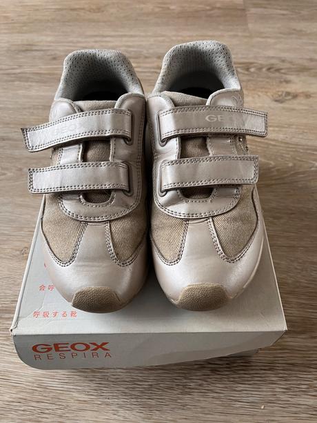 Topánky béžovo-zlaté - málo nosené, geox,37