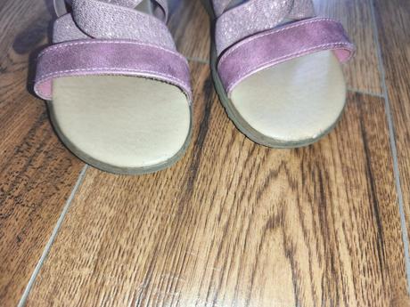 Sandálky, graceland,32