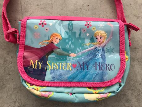 Kabelka frozen, safta