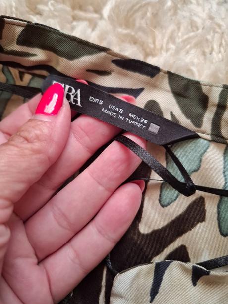 Zara kvietkovaný overal, zara,s