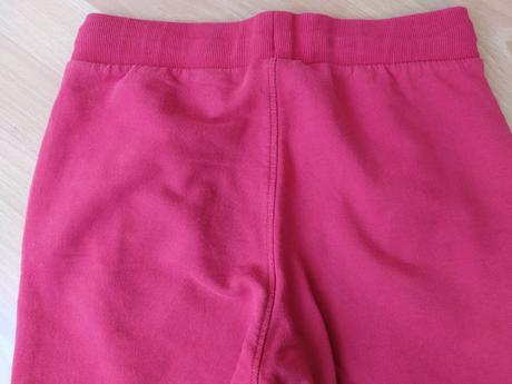 Tepláky v 11/12 rokov, 146