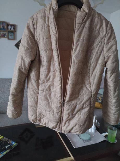 Predám dámsky bundu obojstrannú nový orexsuvanu, c&a,40