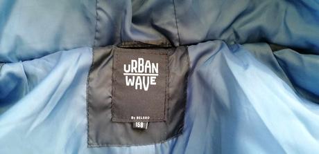 Jarna tmavomodra vetrovka, 158