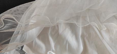 Dievčenské šaty, 62