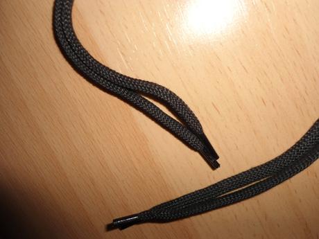 Čierne šnúrky do topánok, 