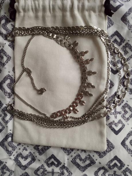 Náhrdelníky strieborné, pozlátené, next, tchibo,