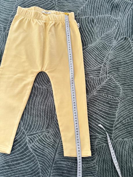 Nove pudlove tenke leginy, zn reserved, v 104, reserved,104