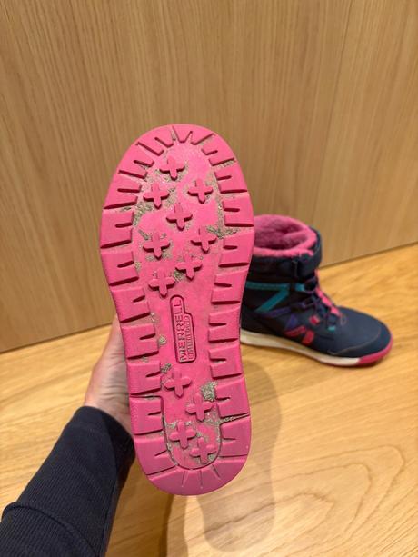 Snehule merrell, merrel,32