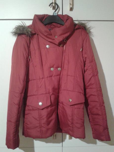 Červená vetrovka, m