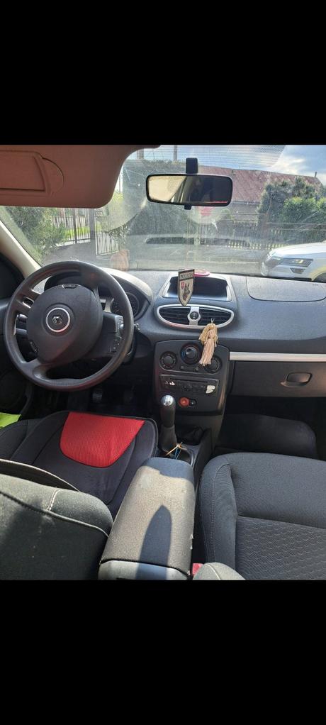 Predaj auto, renault